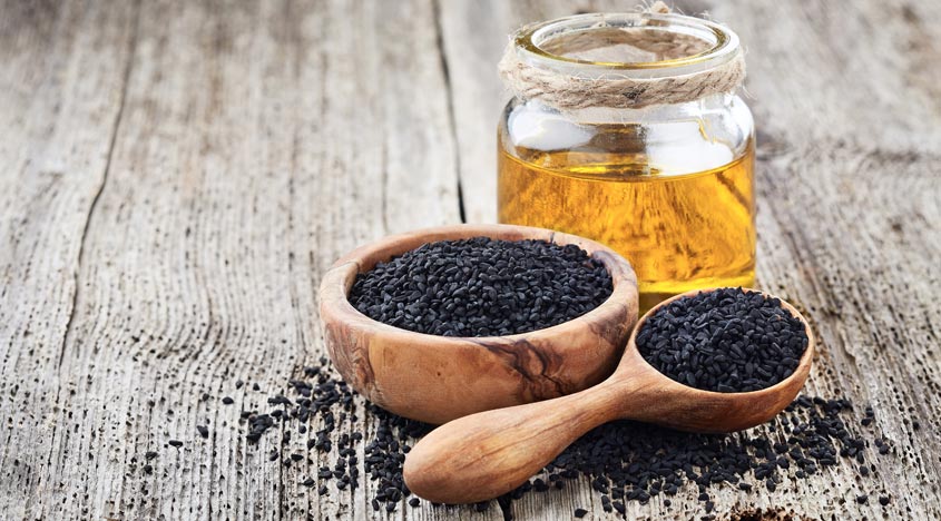 Why Should You Add Black Seed Oil to Your Beauty Kit? Anti Aging ...